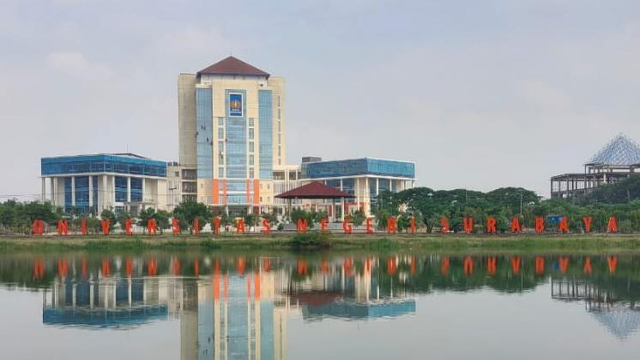 Mengenal Lebih Dekat Universitas Negeri Surabaya